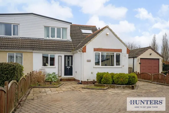 Westfield Mount, Yeadon, LS19, photo 1