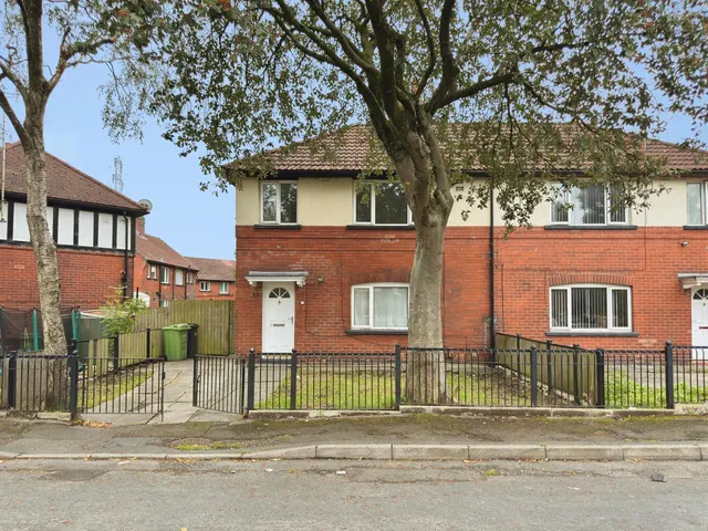 Valpy Avenue, Tonge Moor, BL2, photo 1