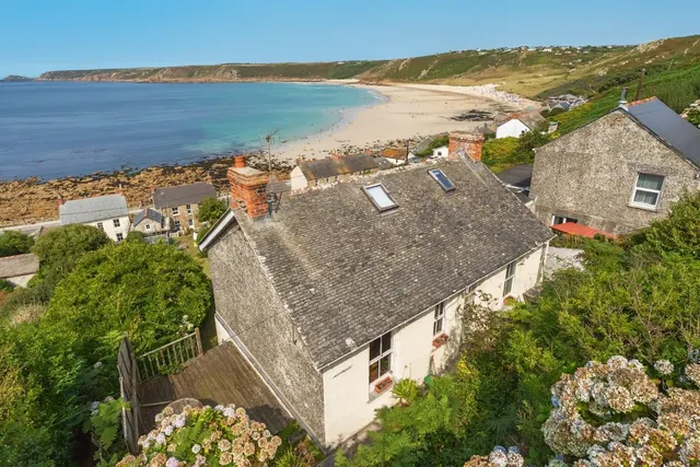 Sennen Cove, TR19, photo 1