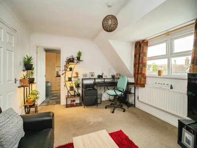 Princes Street, Dorchester, DT1, photo 2