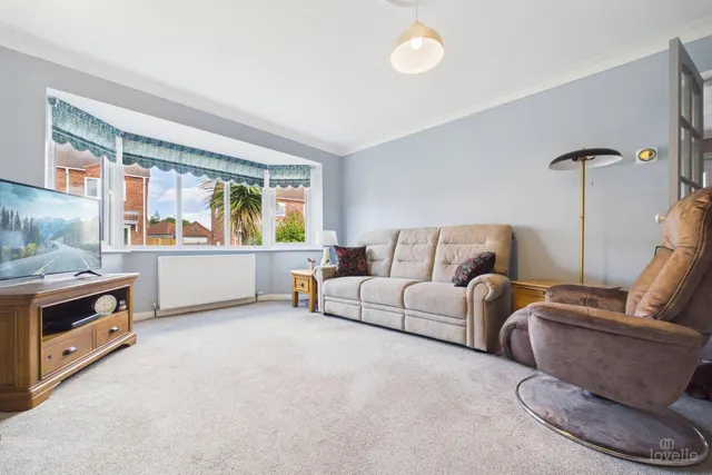 St. Michaels Court Goxhill, DN19, photo 3