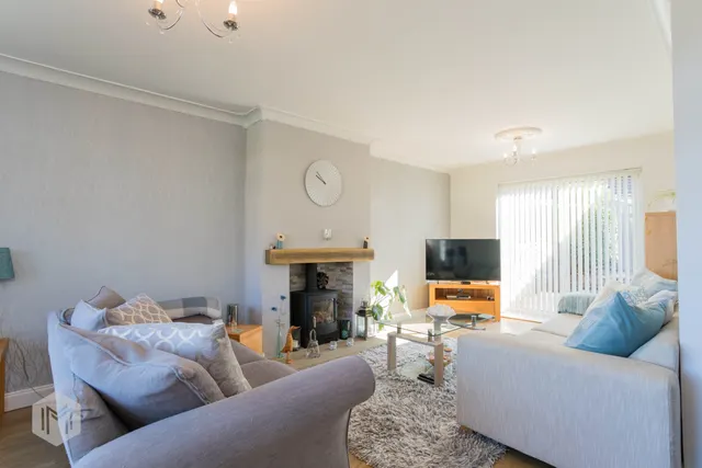 Photo 3 — Gleaves Avenue, Bolton, BL2 4ET