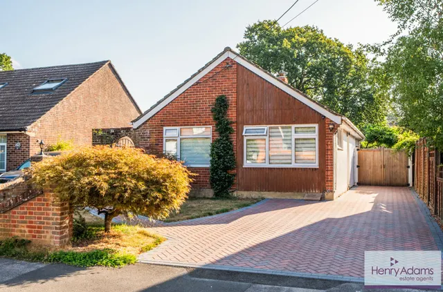 Newfield Road, Liss, GU33, photo 1