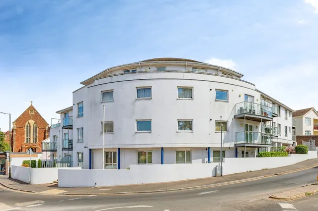 Sands Road, Paignton, photo 1