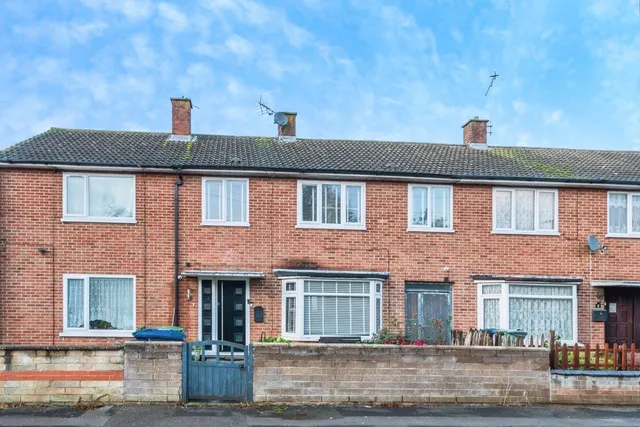 Marjoram Close, Oxford, Oxfordshire, OX4, photo 1