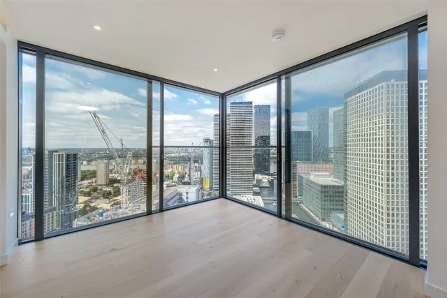 Marsh Wall, Canary Wharf, E14, photo 1