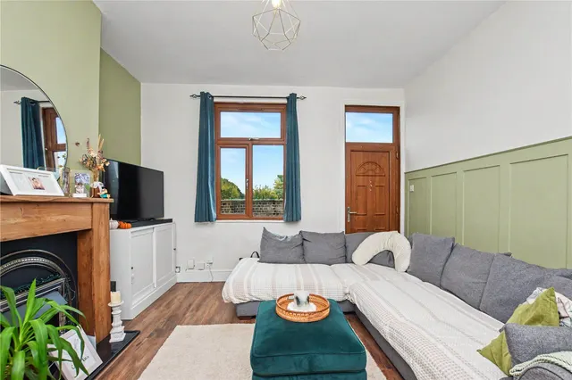 Airedale View, Leeds, LS13, photo 2