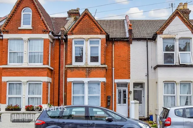 Canterbury Street, Gillingham, ME7, photo 1