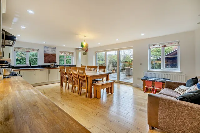 Photo 3 — Hermitage Road, Cold Ash, Thatcham, Berkshire, RG18 9JN