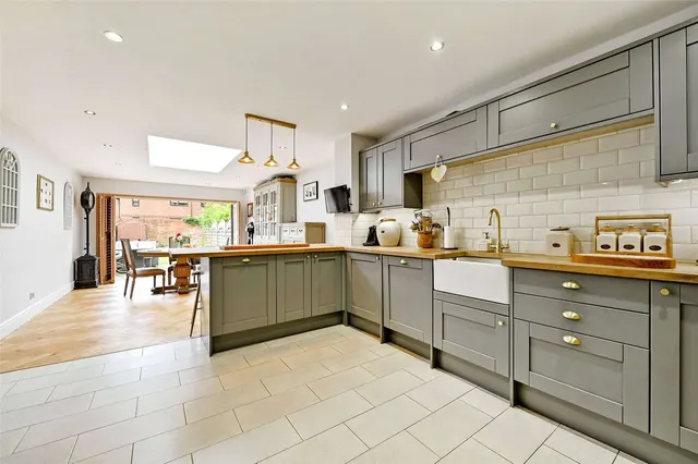 Crown Road, Marlow, Buckinghamshire, SL7 2QG, photo 1