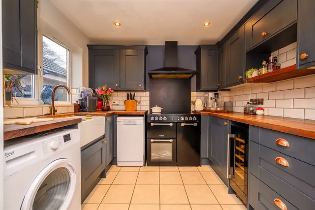 Burdock Way, Kettering, NN14, photo 2