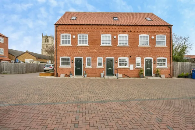 Church Street, Thorne, Doncaster, photo 1