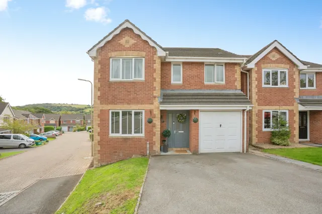 Willow Close, Beddau, Pontypridd, photo 1