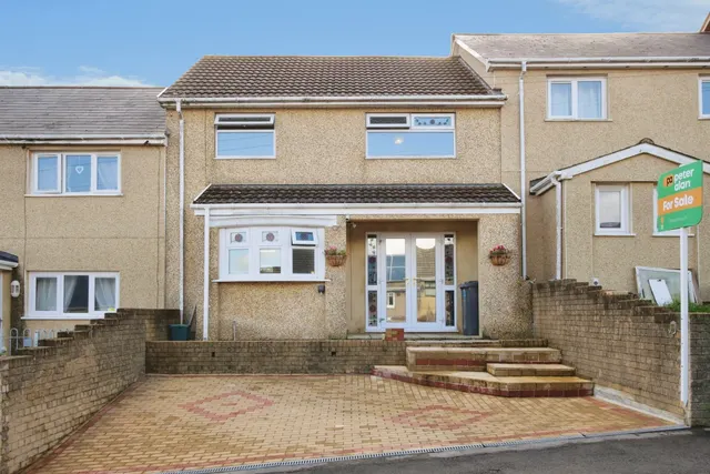 Pentwyn Ebbw Vale, NP23, photo 1
