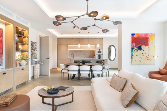 Bayswater Road, W2, photo 1