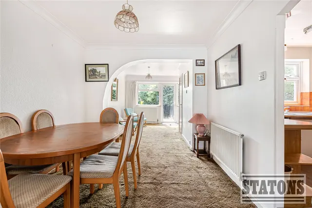 Photo 3 — Newlands Place, Barnet, EN5 2SX