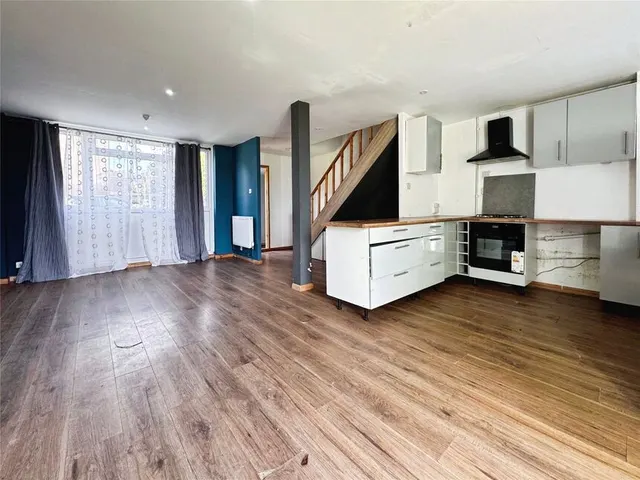 Photo 2 — Cranwell Road, Tunbridge Wells, Kent, TN4