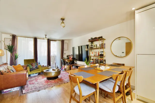 Katherine Road, London, E6, photo 3
