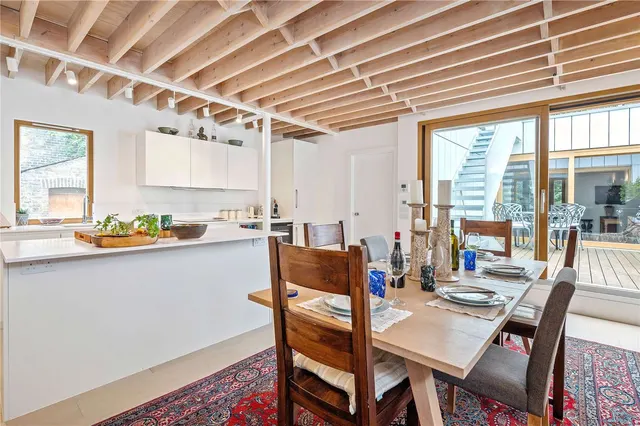 Barnsbury Street, London, N1 1PW, photo 1