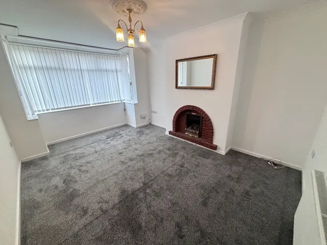 Auckland Avenue, Hull, HU6, photo 2