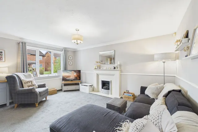 Angram Close, York, YO30, photo 2