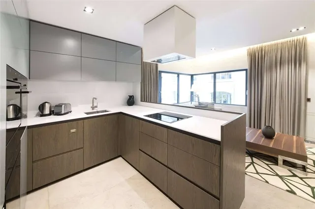 Photo 2 — Babmaes Street, St James, London, SW1Y 6HD