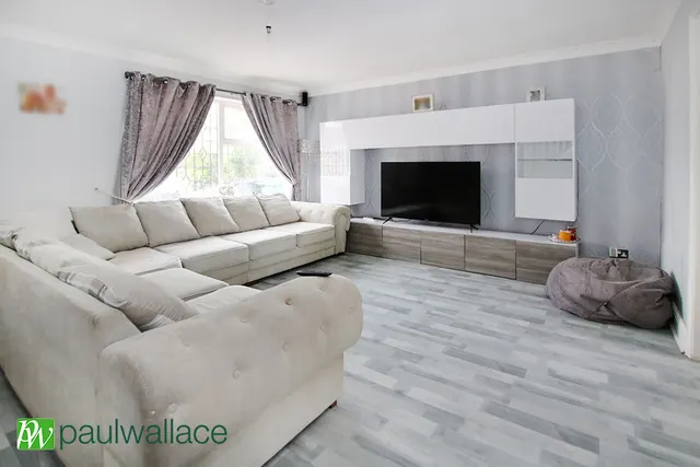 Smarts Green Cheshunt, Waltham Cross, EN7, photo 3