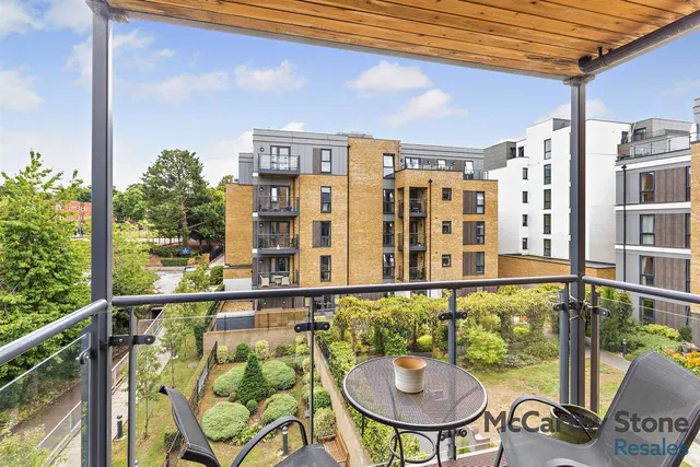 Pegs Lane, Hertford, SG13, photo 1