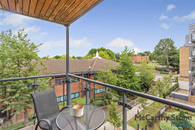 Pegs Lane, Hertford, SG13, photo 2