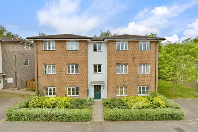 Stanley Court, Gillingham, ME7, photo 1