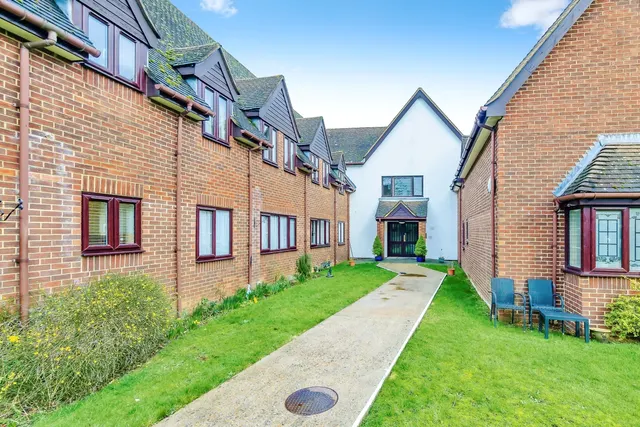 Wickham Road, Croydon, CR0, photo 1