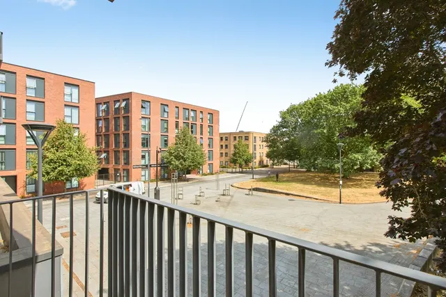Castleward Boulevard, Derby, DE1, photo 2
