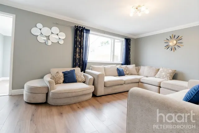 Copsewood, PE4, photo 2