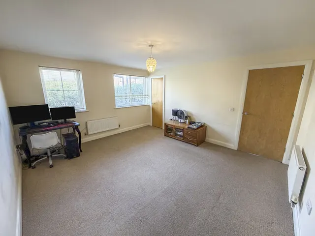 Woodleigh Close, Leicester, LE5, photo 2