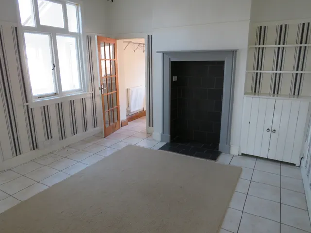 Knottsall Lane, B68, photo 2