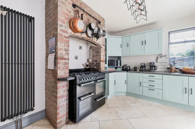 Clarence Road, Chesterfield, S40, photo 1