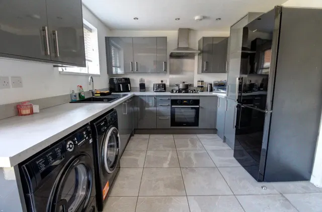 Ivychurch Crescent, Leicester, LE5, photo 2