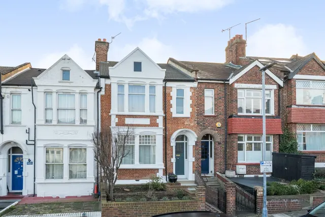 Mayhill Road, London, SE7, photo 1