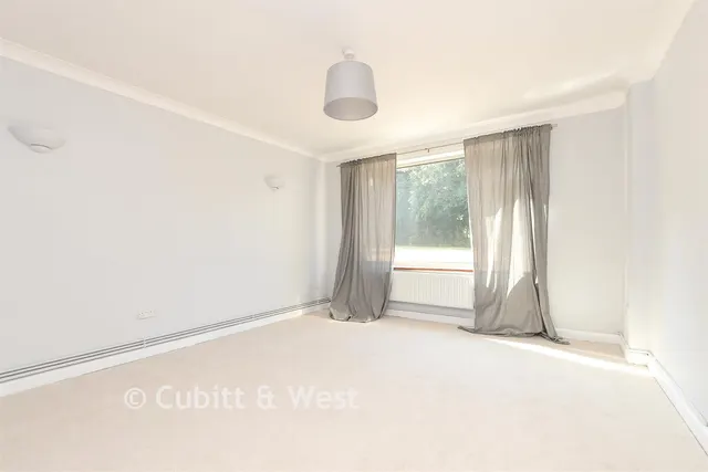 Tupwood Lane, Caterham, CR3, photo 3