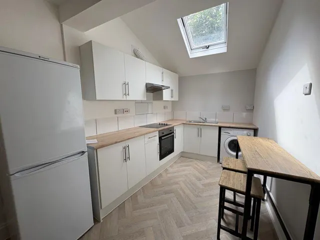 St Albans Road, Leicester, LE2, photo 3