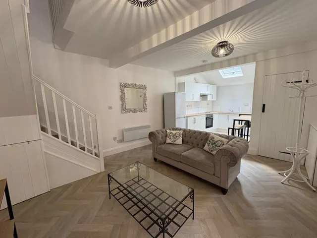 St Albans Road, Leicester, LE2, photo 2