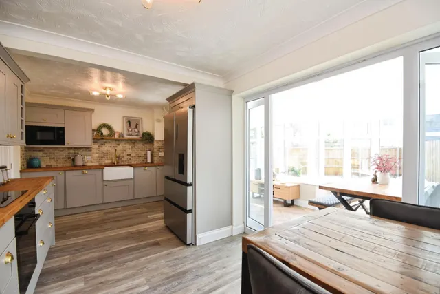 Manor Farm Close, Haverhill, CB9, photo 3