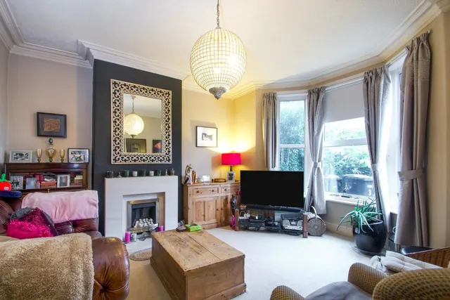 Photo 2 — The Avenue, Harrogate
