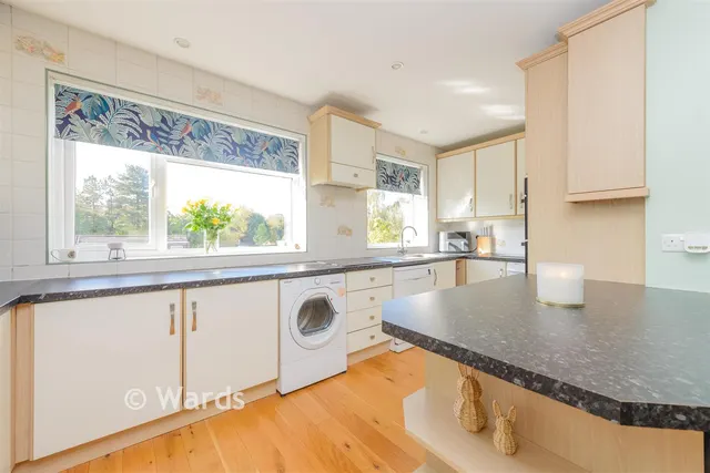 Istead Rise, DA13, photo 3