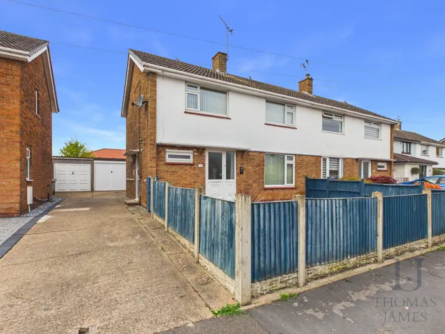 Ringleas, Cotgrave, NG12, photo 1