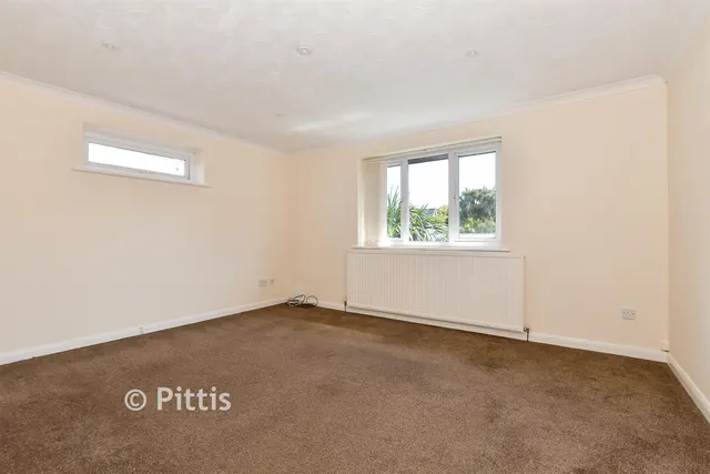Cornwall Road, Ventnor, PO38, photo 3