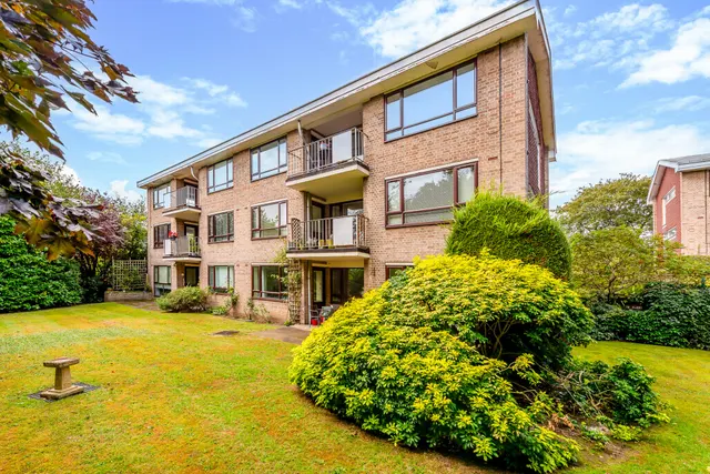 Footscray Road, Eltham, SE9 2SS, photo 1