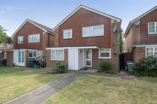 Kingswood Close, New Malden, KT3, photo 1