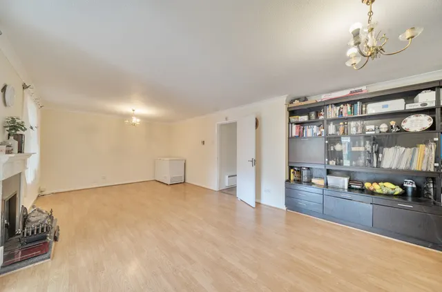 Kingswood Close, New Malden, KT3, photo 3
