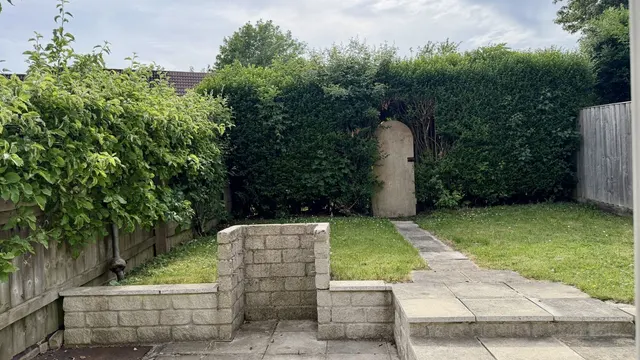 Arnolds Way, Cirencester, GL7, photo 2